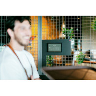 Loxone Wall Display 10″ – centrální dotykový panel pro chytrý dům